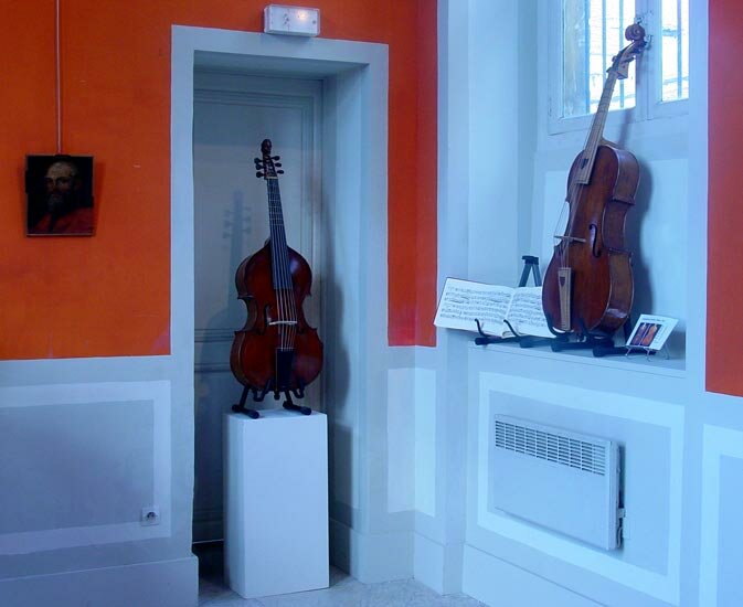 Viola da gamba by Boivin, Grancino